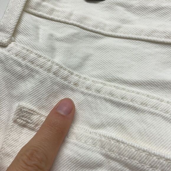 Madewell Relaxed Denim Shorts* - Picture 7 of 8